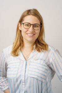 Portraitfoto von Stefanie Lehrner